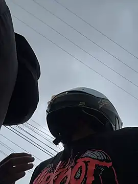 Ema Rose  online show from April 19, 2026, 10:01 pm