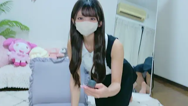 Kiki-jpn online show from May 27, 2026, 12:02 pm