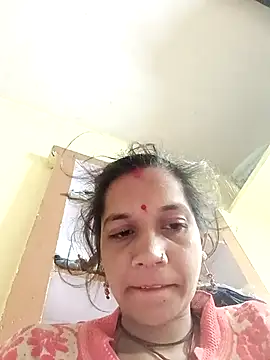Snapshot of Karishma_singh chatting on January 8, 2026, 10:34 pm Karishma singh online show from January 8, 2026, 10:34 pm