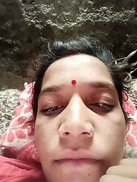 Karishma singh online show from February 5, 2026, 10:58 pm