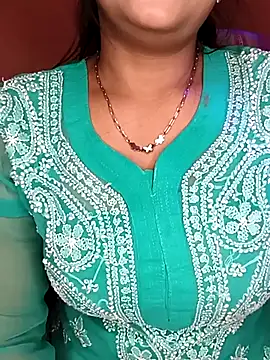 Snapshot of Deshi_bhabhi143 chatting on July 17, 2026, 7:48 am Deshi bhabhi143 online show from July 17, 2026, 7:48 am