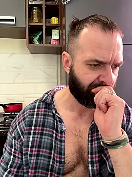 Snapshot of DamonSalvatore2 chatting on January 9, 2026, 10:40 am DamonSalvatore2 online show from January 9, 2026, 10:40 am