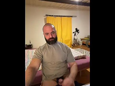 DamonSalvatore2 online show from March 5, 2026, 6:37 pm