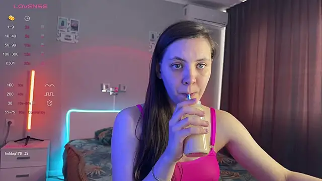 Katherine   Ross online show from May 26, 2026, 11:39 am