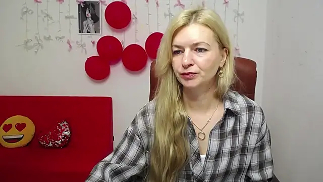 Snapshot of MelissaTyler chatting on January 15, 2026, 6:18 am MelissaTyler online show from January 15, 2026, 6:18 am