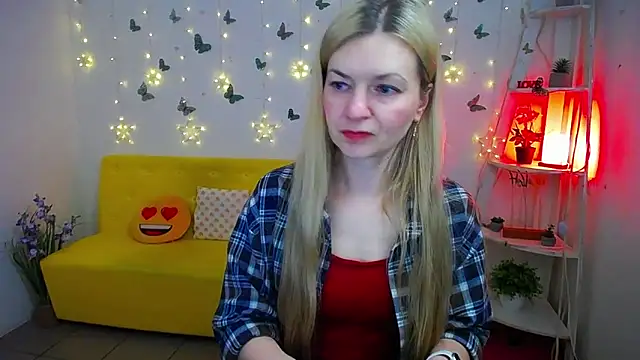 Snapshot of MelissaTyler chatting on April 30, 2026, 11:27 am MelissaTyler online show from April 30, 2026, 11:27 am