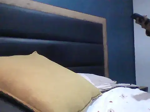 Snapshot of bbcking77mb chatting on May 19, 2026, 6:20 am bbcking77mb online show from May 19, 2026, 6:20 am