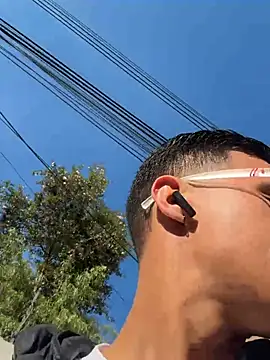 Latin Paisa Boy online show from February 26, 2026, 12:37 pm