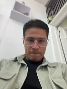 Latin Paisa Boy online show from March 16, 2026, 10:25 pm