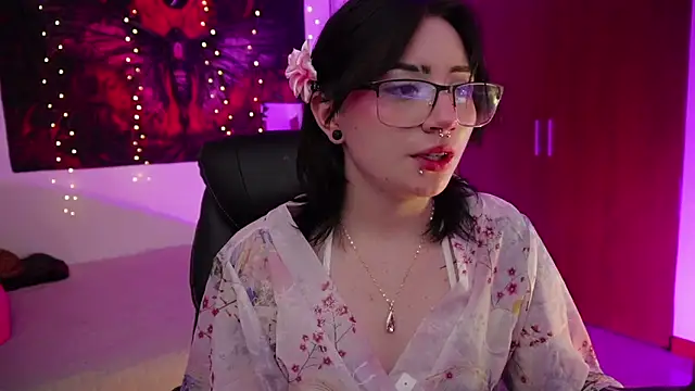 miami 18  online show from April 10, 2026, 2:06 am