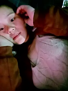 DIANAKUTE online show from January 15, 2026, 2:27 am