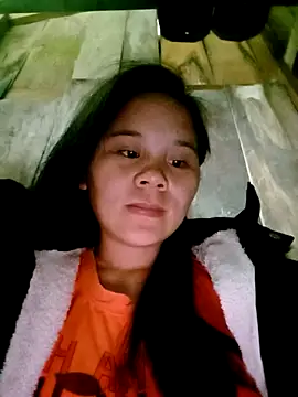 DIANAKUTE online show from February 23, 2026, 1:47 am