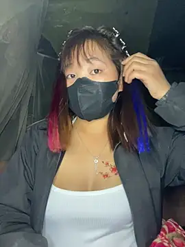 Snapshot of Wendy-2 chatting on January 8, 2026, 3:58 pm Wendy-2 online show from January 8, 2026, 3:58 pm