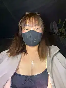 Snapshot of Wendy-2 chatting on January 10, 2026, 4:31 pm Wendy-2 online show from January 10, 2026, 4:31 pm