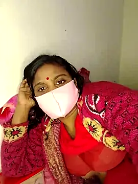 Hot Sweety02 online show from February 10, 2026, 11:42 pm