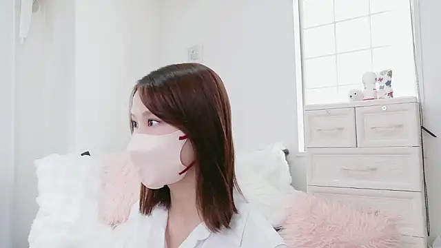 Snapshot of Erika_1222 chatting on January 11, 2026, 5:23 am Erika 1222 online show from January 11, 2026, 5:23 am