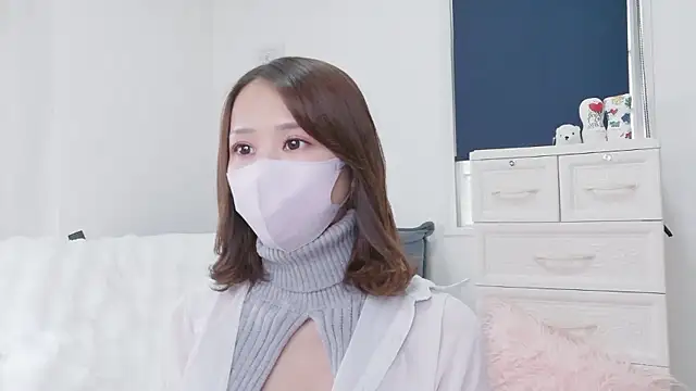 Snapshot of Erika_1222 chatting on January 15, 2026, 5:23 am Erika 1222 online show from January 15, 2026, 5:23 am