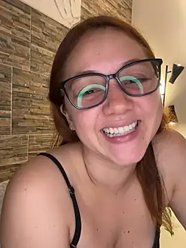 heizelll online show from May 14, 2026, 4:30 am