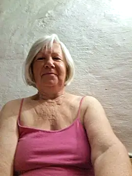 KlaudiaDarling online show from June 1, 2026, 1:18 am
