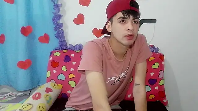 nico22love online show from February 19, 2026, 4:36 pm