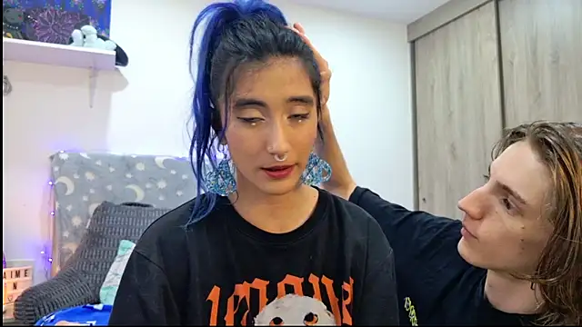 LunaisBack online show from March 4, 2026, 8:37 pm