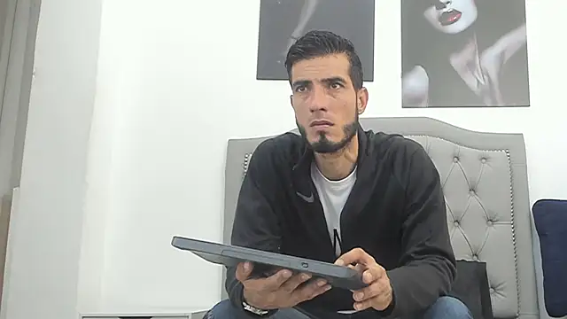 Snapshot of marc_ruffa chatting on February 20, 2026, 7:58 pm marc ruffa online show from February 20, 2026, 7:58 pm