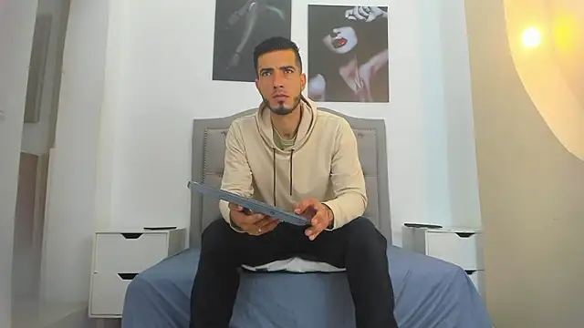 Snapshot of marc_ruffa chatting on March 3, 2026, 10:54 am marc ruffa online show from March 3, 2026, 10:54 am