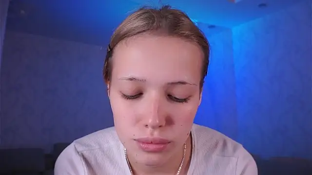 hexiir online show from April 18, 2026, 7:58 pm