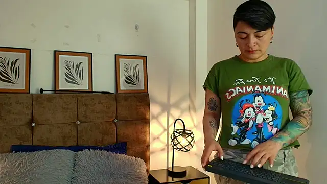 kat paradise online show from April 5, 2026, 11:40 am