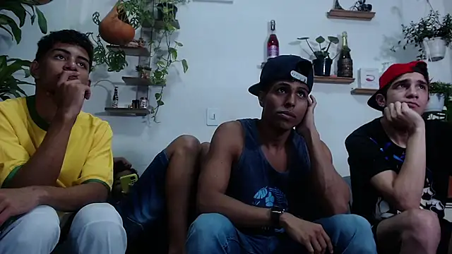 Interracial Snow Bunny online show from March 7, 2026, 11:02 pm