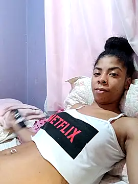 Samarajenyfer online show from April 25, 2026, 4:26 am