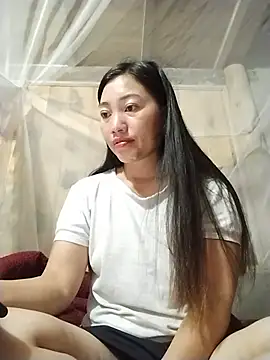 Snapshot of Lovephay8x chatting on June 17, 2026, 12:02 am Lovephay8x online show from June 17, 2026, 12:02 am