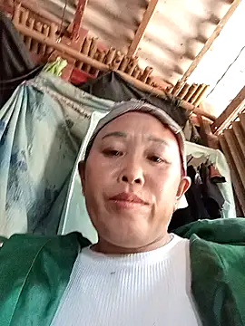 Snapshot of dakota-kis chatting on December 23, 2025, 6:11 am dakota-kis online show from December 23, 2025, 6:11 am