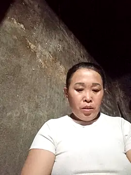 dakota-kis online show from February 18, 2026, 1:29 pm