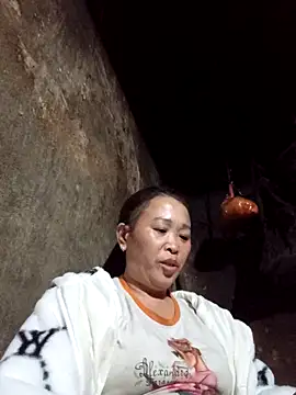 dakota-kis online show from February 25, 2026, 12:48 pm