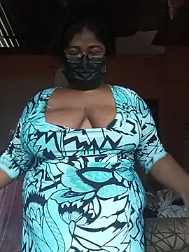 Snapshot of fingerbit07 chatting on July 2, 2026, 9:59 am fingerbit07 online show from July 2, 2026, 9:59 am