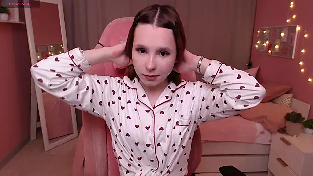 Haya Harareet online show from February 14, 2026, 7:38 am