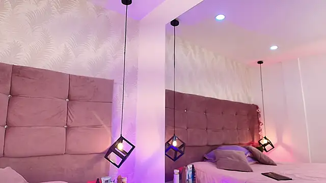 Snapshot of Angela_Pintofg chatting on January 9, 2026, 8:10 pm Angela Pintofg online show from January 9, 2026, 8:10 pm