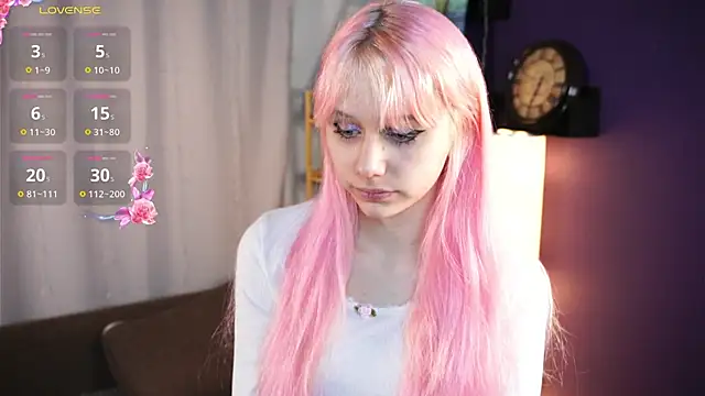 EliseTang online show from January 12, 2026, 6:51 am