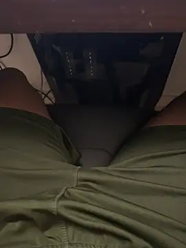 KneelForAlpha online show from March 25, 2026, 9:32 pm