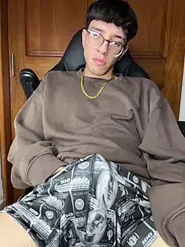 ArthurDavies  online show from January 19, 2026, 9:13 am