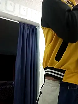 Snapshot of Andy_Kein chatting on March 8, 2026, 2:32 pm Andy Kein online show from March 8, 2026, 2:32 pm