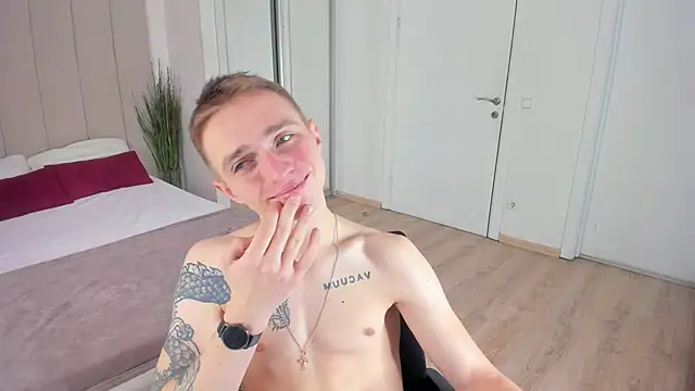 LEO  MILLER online show from January 5, 2026, 7:06 pm