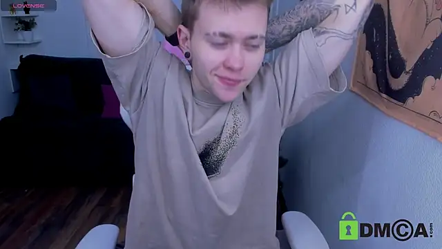 Snapshot of Tomas_Norton chatting on January 7, 2026, 5:10 am Tomas Norton online show from January 7, 2026, 5:10 am