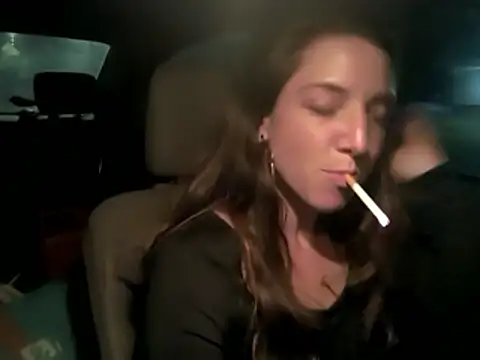 Snapshot of NickiiBianca chatting on January 13, 2026, 12:05 am NickiiBianca online show from January 13, 2026, 12:05 am