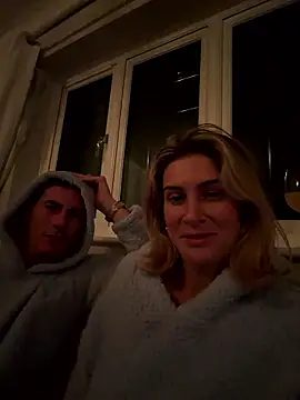 axhughes online show from January 11, 2026, 1:43 am