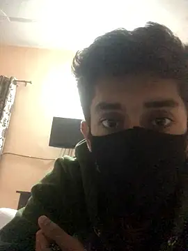 Snapshot of karan72819 chatting on January 10, 2026, 7:48 pm karan72819 online show from January 10, 2026, 7:48 pm