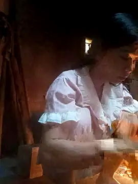 Hiniyk2 online show from March 18, 2026, 11:30 pm