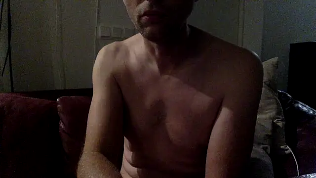 Snapshot of Jocke1997 chatting on August 5, 2026, 8:33 pm Jocke1997 online show from August 5, 2026, 8:33 pm