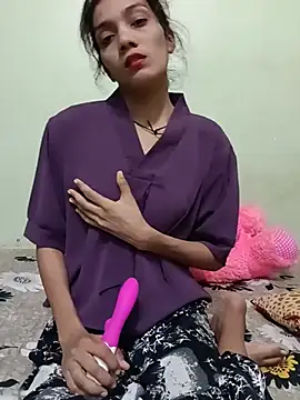 Honey lily-93 online show from June 12, 2026, 8:46 am